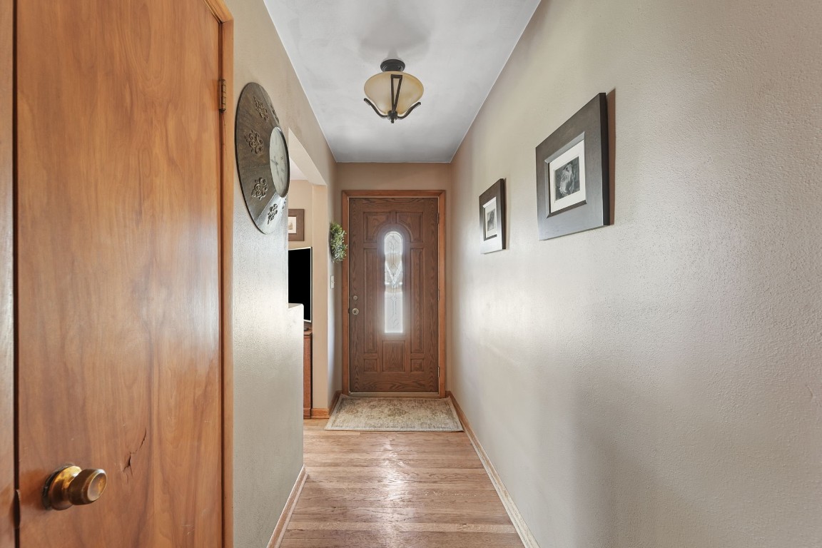 75 Richard Street Johnson City, NY 13790 - Photo 5 of 33 Gallery Image 5