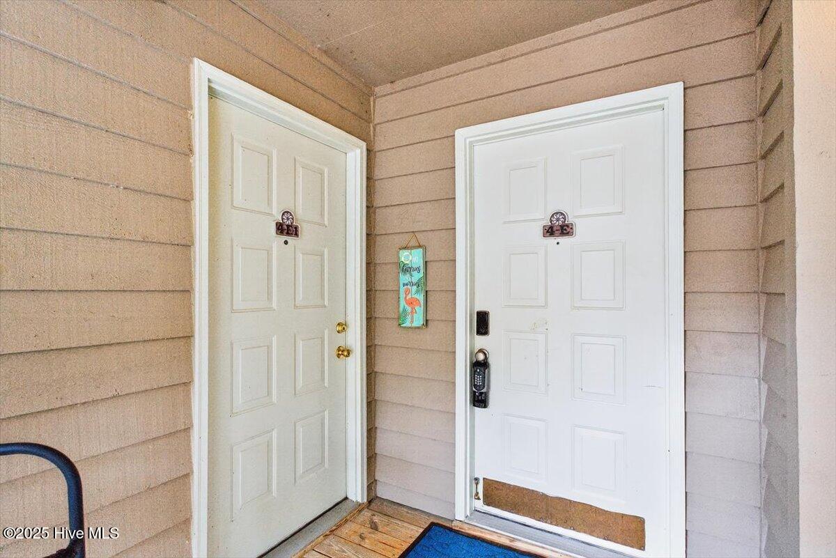 804 Colony Place, Unit 4E Sunset Beach, NC 28468 - Photo 36 of 47 46-kahunaphoto