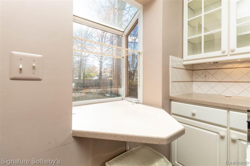 4175 Kenmore Road Berkley, MI 48072 - Photo 14 of 44
