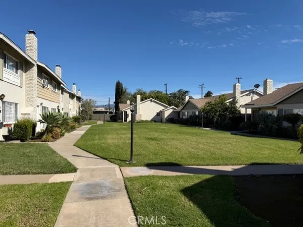 $2,695 | 1201 North California Street, Unit 16, Orange, CA 92867