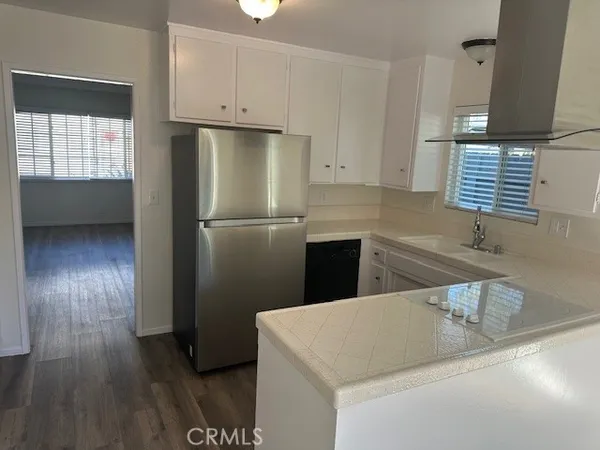 $2,695 | 1201 North California Street, Unit 16, Orange, CA 92867