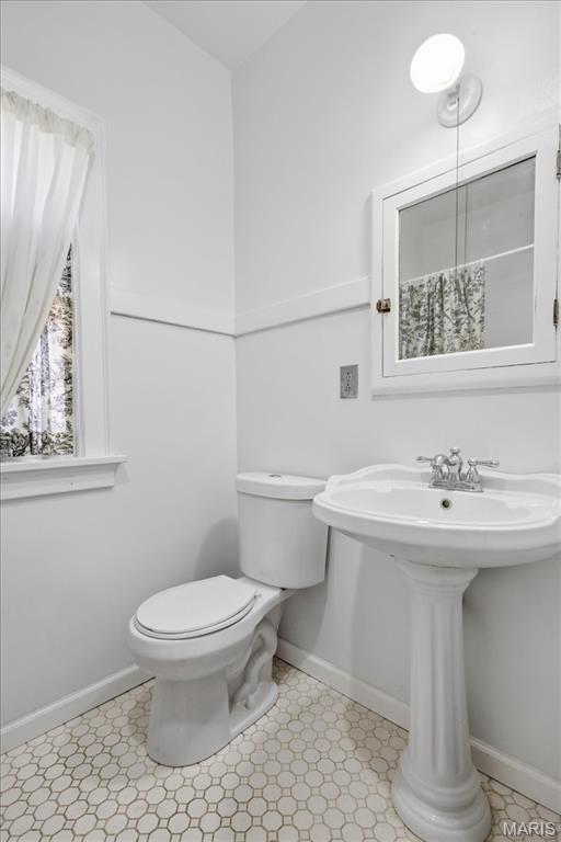 619 Carson Road Ferguson, MO 63135 - Photo 21 of 24 Gallery Image 21