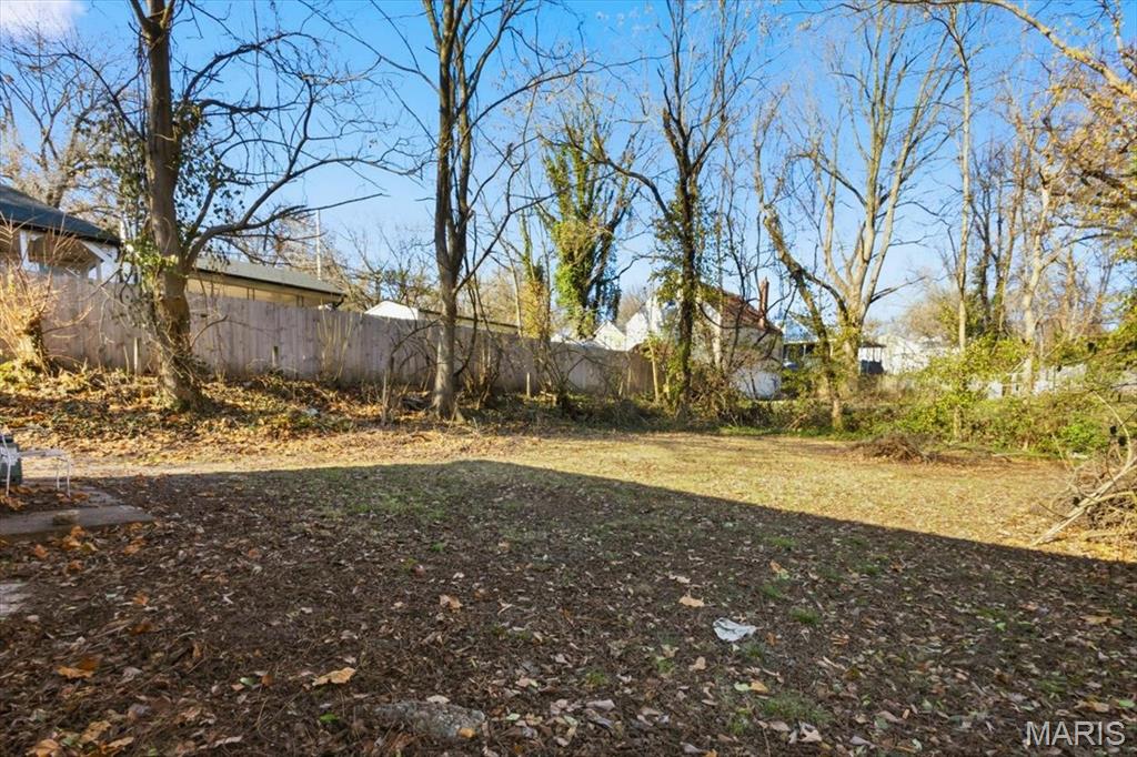 619 Carson Road Ferguson, MO 63135 - Photo 22 of 24 Gallery Image 22