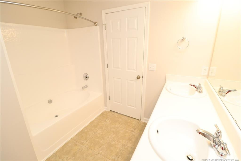 7122 Racine Way Raleigh, NC 27615 - Photo 22 of 32