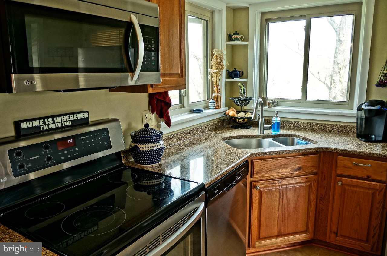 210 Ridge Hill Road Mechanicsburg, PA 17050 - Photo 8 of 25 Gallery Image 8