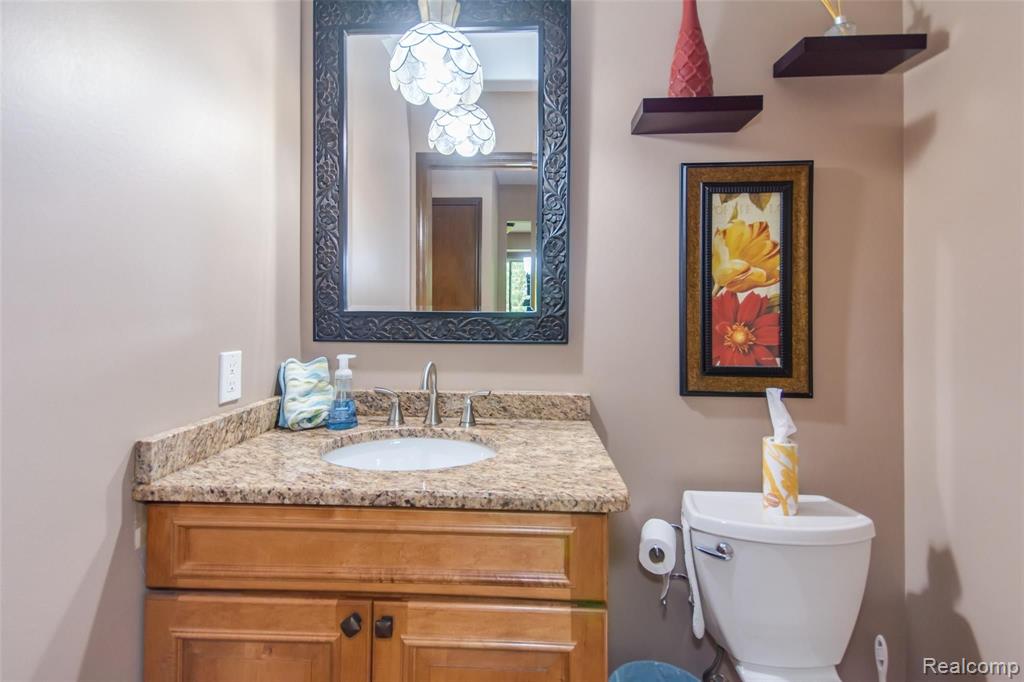 1460 Deerhurst Lane Rochester Hills, MI 48307 - Photo 14 of 30