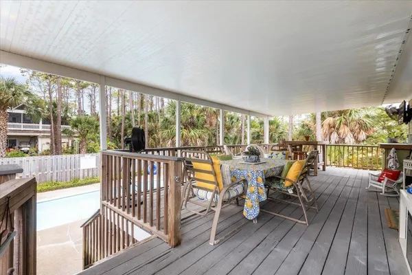 $733,900 | 549 East Gulf Beach Drive, Eastpoint, FL 32328