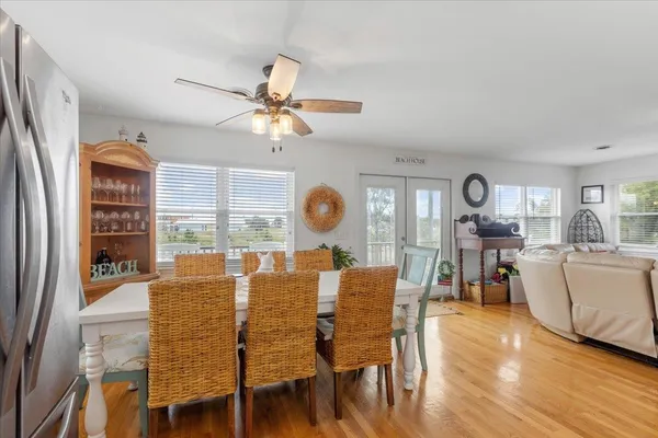 $733,900 | 549 East Gulf Beach Drive, Eastpoint, FL 32328