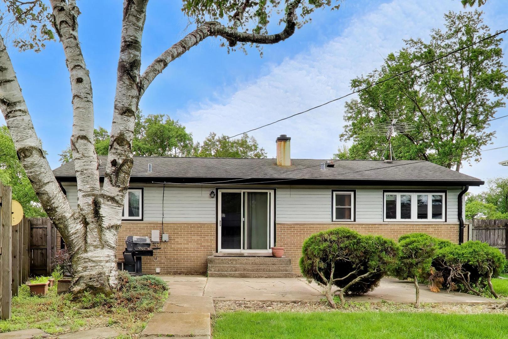 914 Coach Road Homewood, IL 60430 - Photo 27 of 33