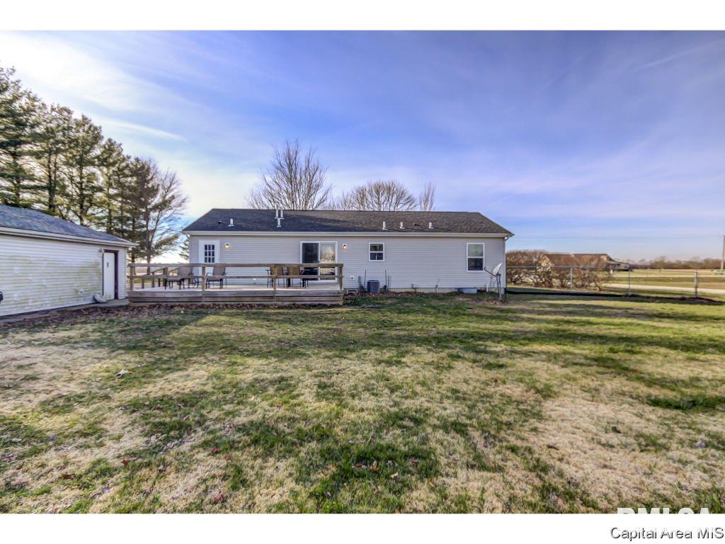 8650 Cardinal Hill Road Rochester, IL 62563 - Photo 27 of 32
