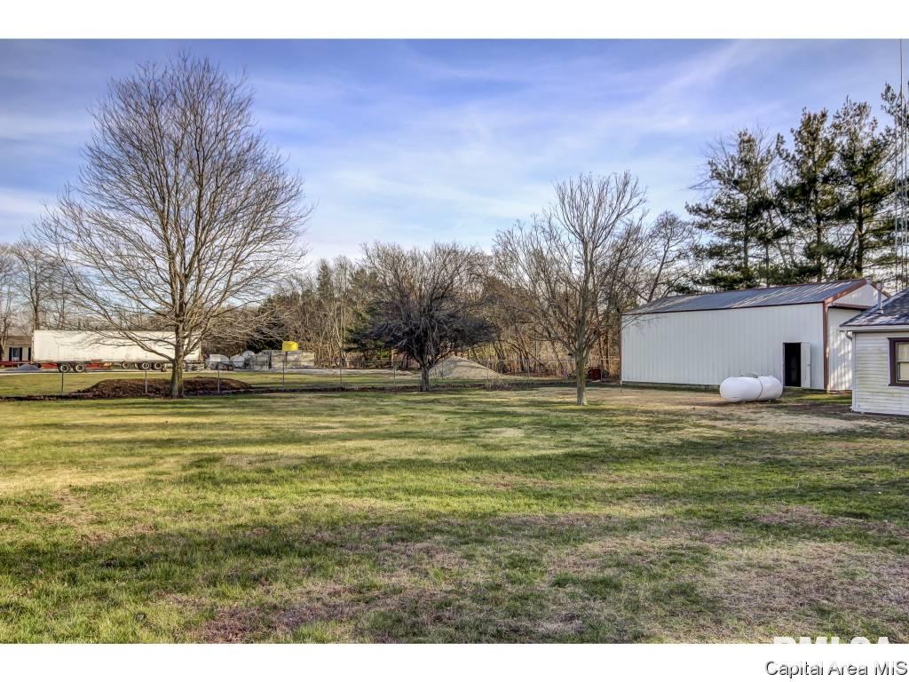 8650 Cardinal Hill Road Rochester, IL 62563 - Photo 29 of 32