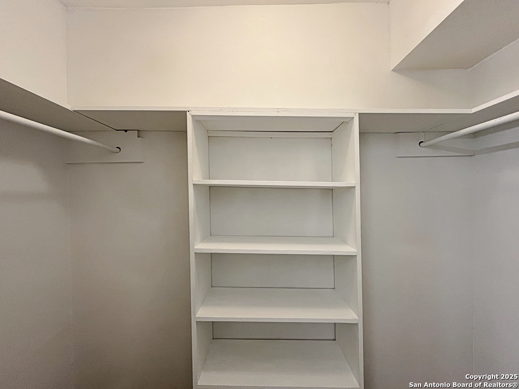 311 East San Antonio Avenue, Unit 101 Boerne, TX 78006 - Photo 16 of 27