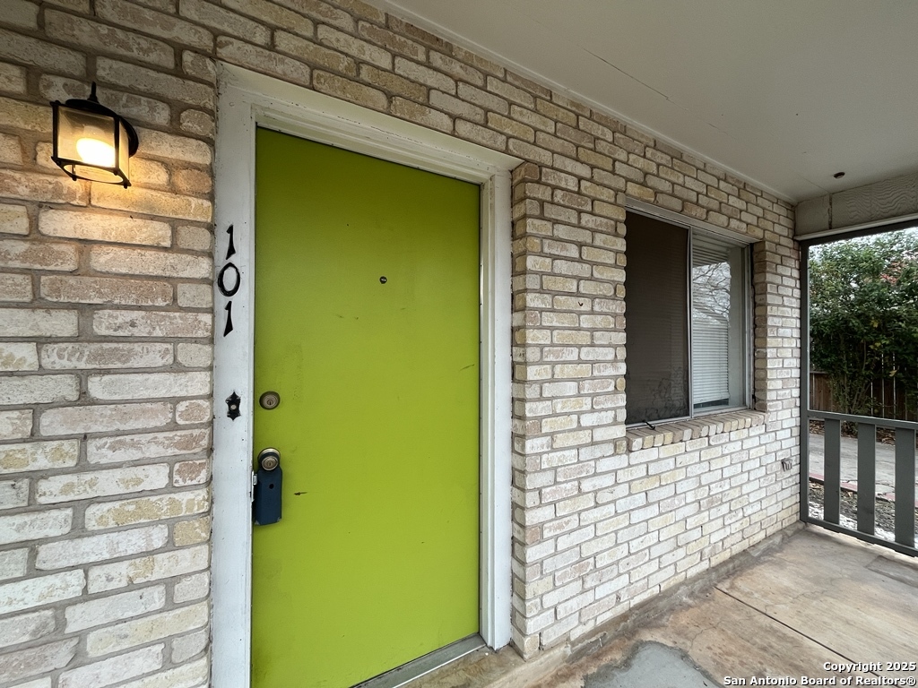 311 East San Antonio Avenue, Unit 101 Boerne, TX 78006 - Photo 23 of 27