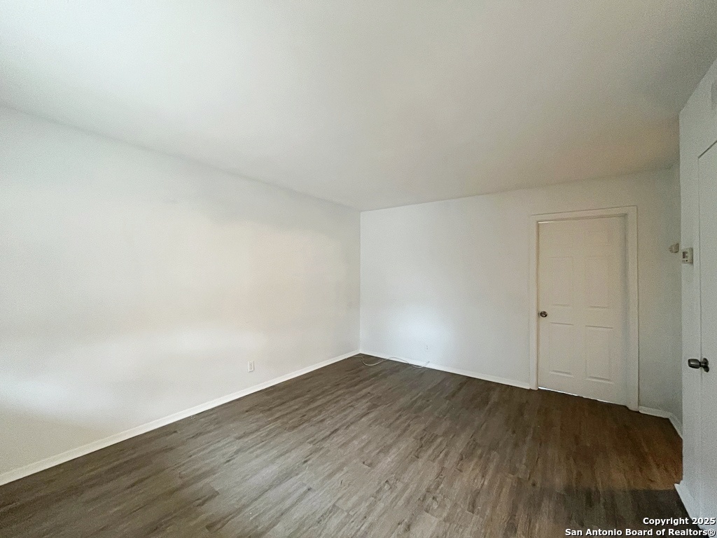 311 East San Antonio Avenue, Unit 101 Boerne, TX 78006 - Photo 6 of 27