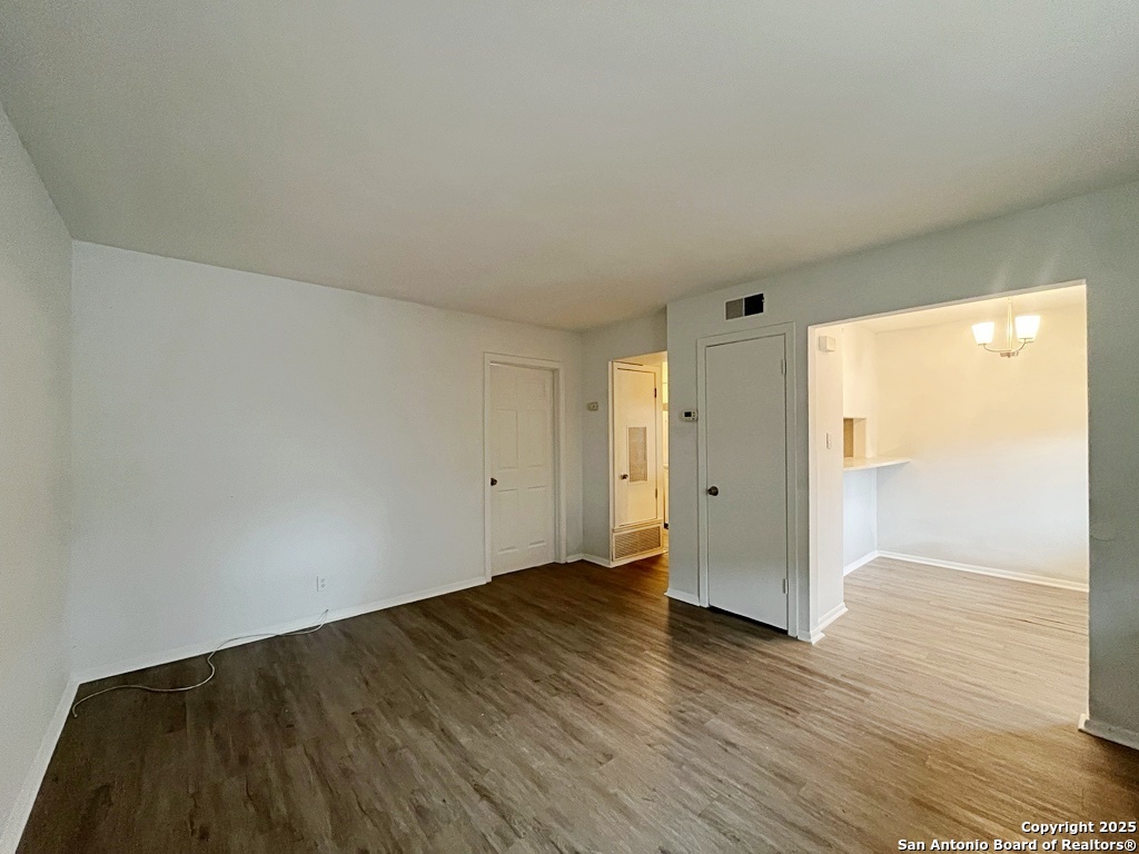 311 East San Antonio Avenue, Unit 101 Boerne, TX 78006 - Photo 7 of 27