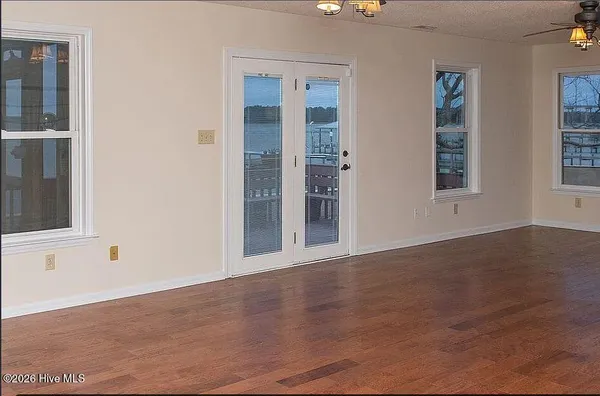 $674,900 | 615 Willbrook Circle, Sneads Ferry, NC 28460