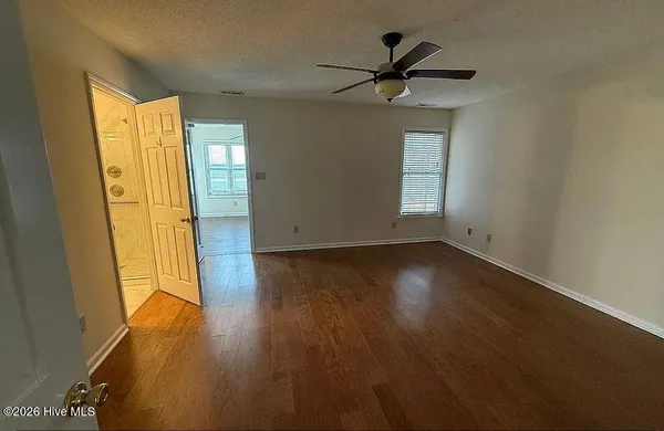 $674,900 | 615 Willbrook Circle, Sneads Ferry, NC 28460