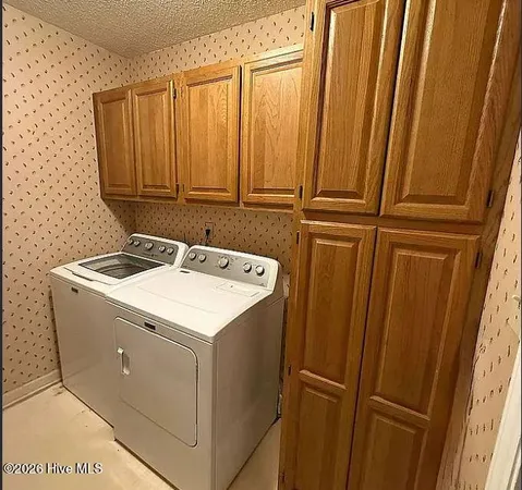 $674,900 | 615 Willbrook Circle, Sneads Ferry, NC 28460