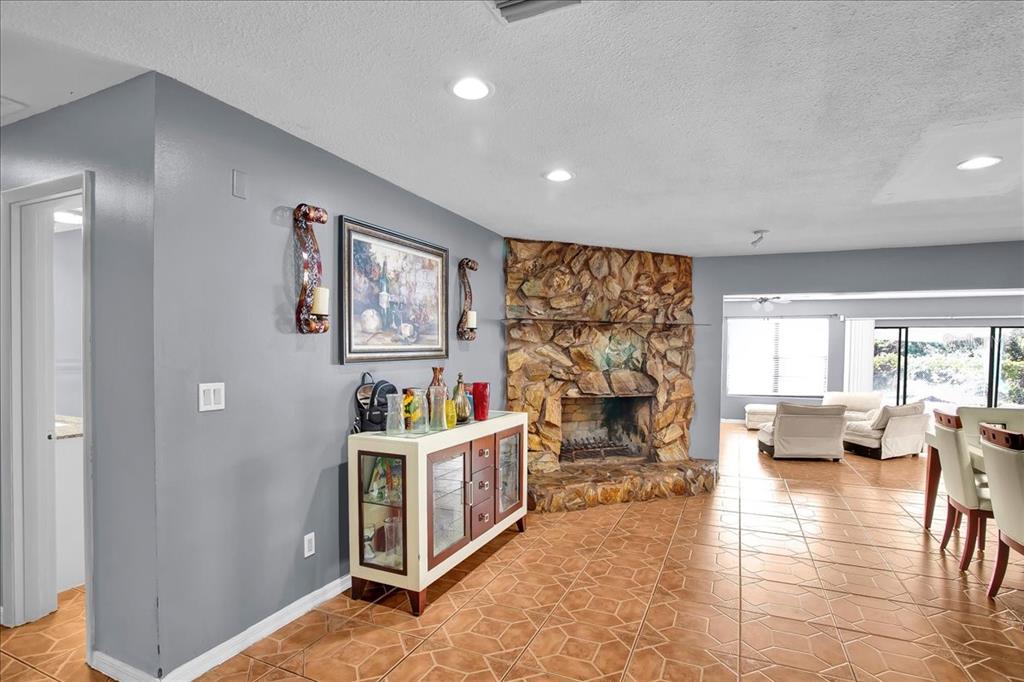 6124 Lynn Road Tampa, FL 33625 - Photo 38 of 84 Gallery Image 38
