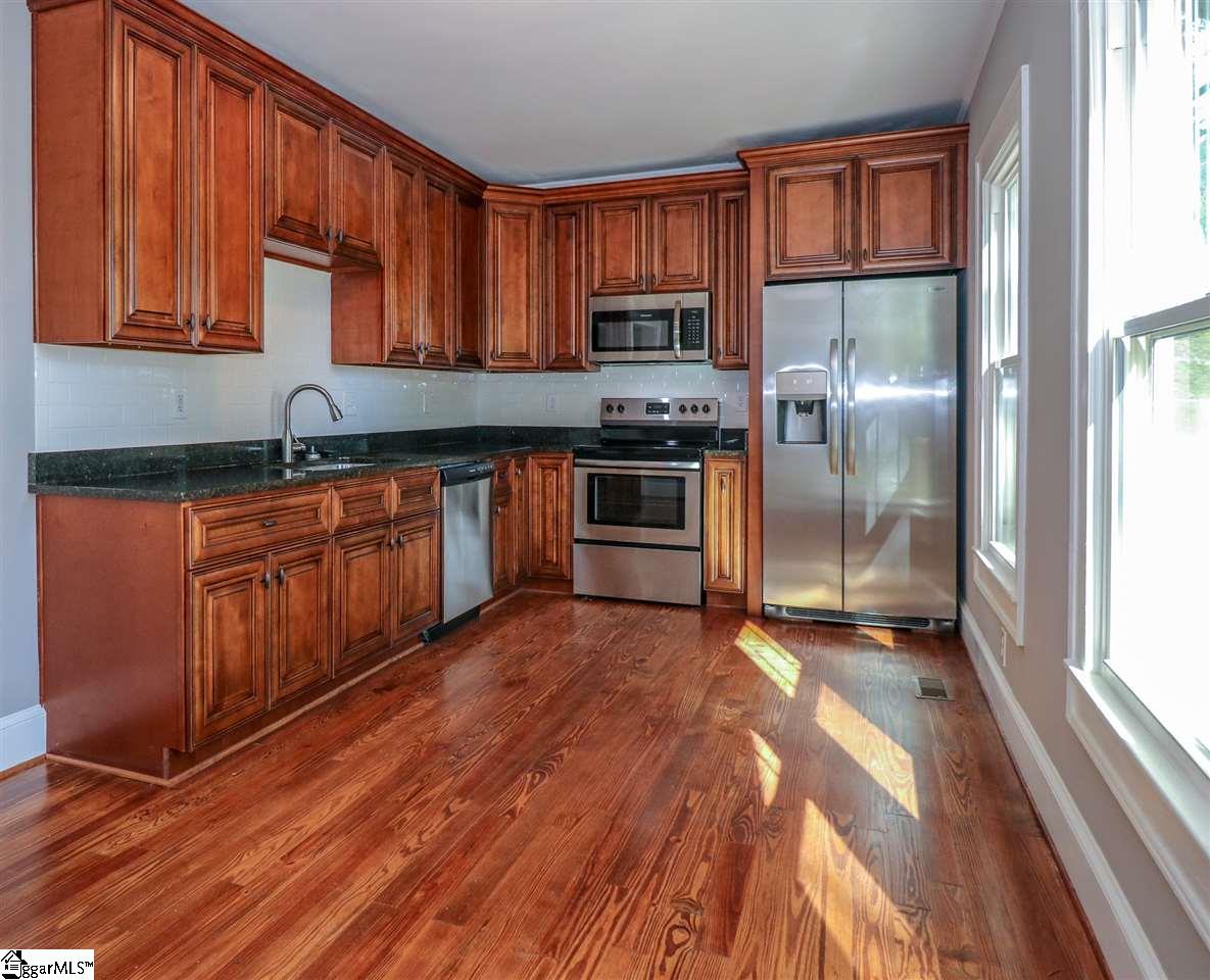 619 West Parker Road Greenville, SC 29611 - Photo 6 of 24 Gallery Image 6