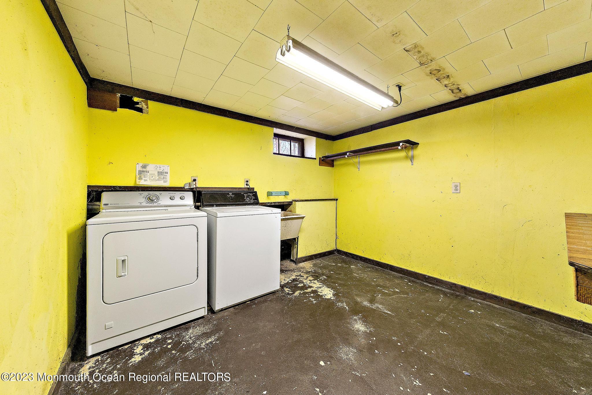 5 Edgewood Drive Holmdel, NJ 07733 - Photo 28 of 46 Basement