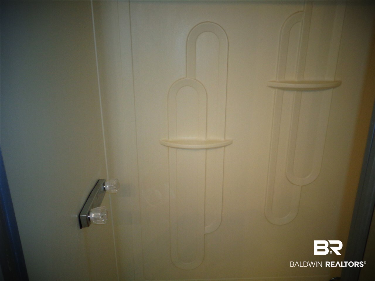 21535 A Glass And Spivey Road Robertsdale, AL 36567 - Photo 24 of 32 Walk-in shower.