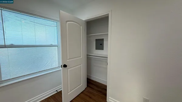 $2,200 | 723 Florida Street, Unit 1/2, Vallejo, CA 94590