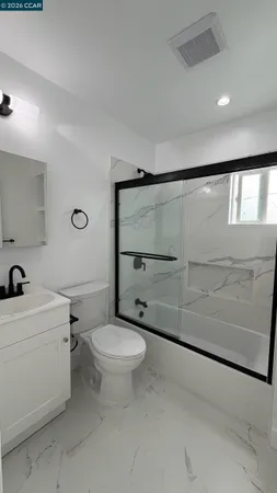 $2,200 | 723 Florida Street, Unit 1/2, Vallejo, CA 94590