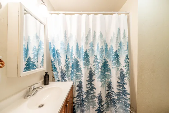 $354,000 | 672 Illinois Street, Sheridan, WY 82801