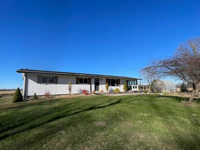 $2,600 | 75512 County Road 665, Lawton, MI 49065