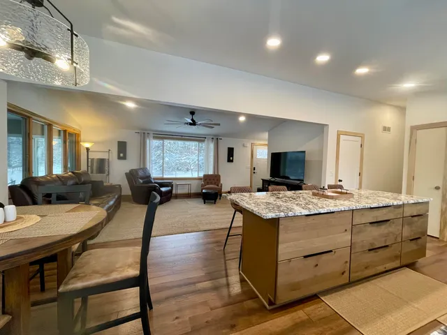 $2,600 | 75512 County Road 665, Lawton, MI 49065