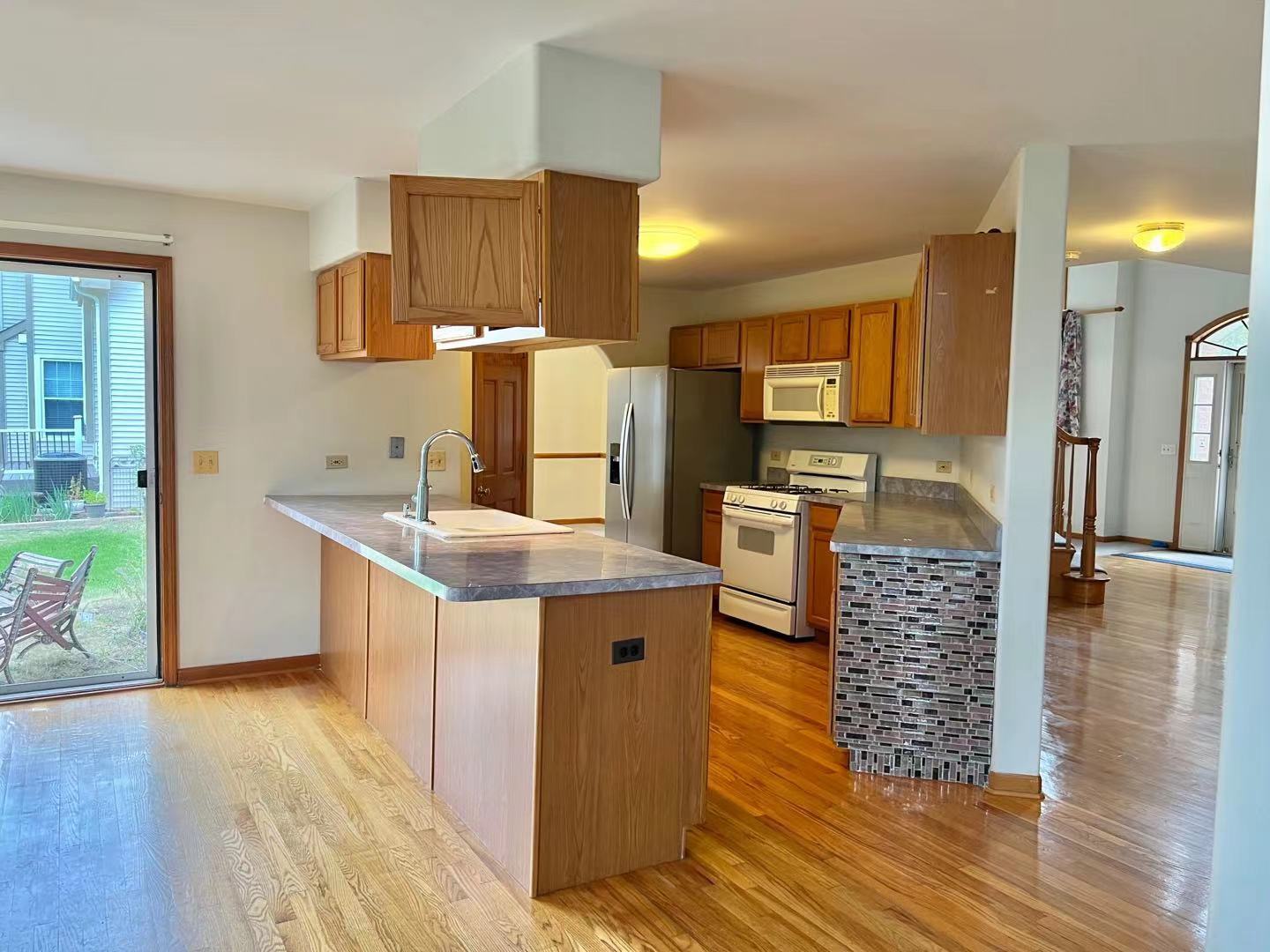 780 Sigmund Road Naperville, IL 60563 - Photo 6 of 20