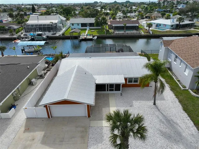 $695,000 | 1018 Silver Palm Way, Apollo Beach, FL 33572