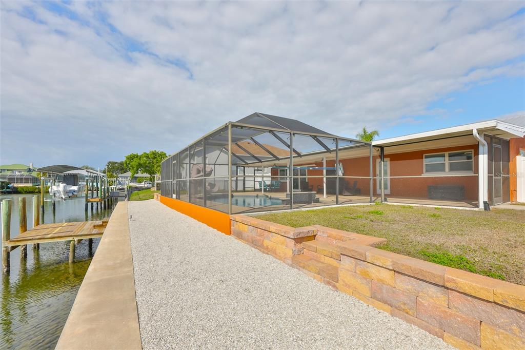 1018 Silver Palm Way Apollo Beach, FL 33572 - Photo 13 of 67