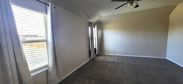 $2,300 | 4009 Mill Run Road, Denton, TX 76208