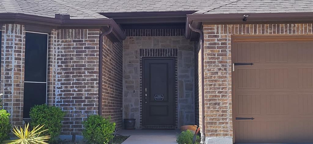 4009 Mill Run Road Denton, TX 76208 - Photo 2 of 24