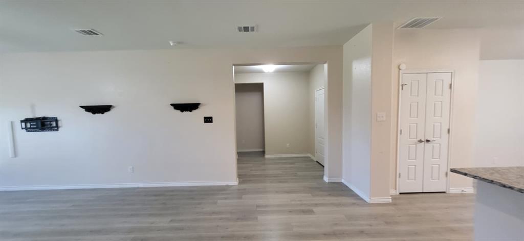 4009 Mill Run Road Denton, TX 76208 - Photo 6 of 24