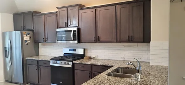 $2,300 | 4009 Mill Run Road, Denton, TX 76208