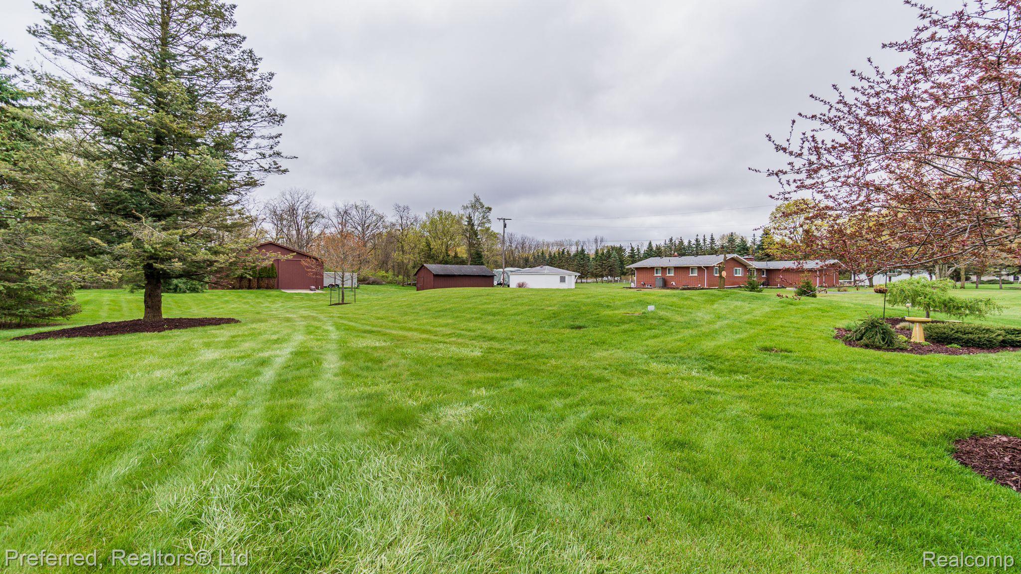 6554 Napier Road Plymouth, MI 48170 - Photo 33 of 39 Gallery Image 33