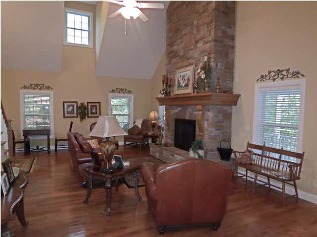2333 Schenk Road Evansville, IN 47720 - Photo 7 of 30 Gallery Image 7