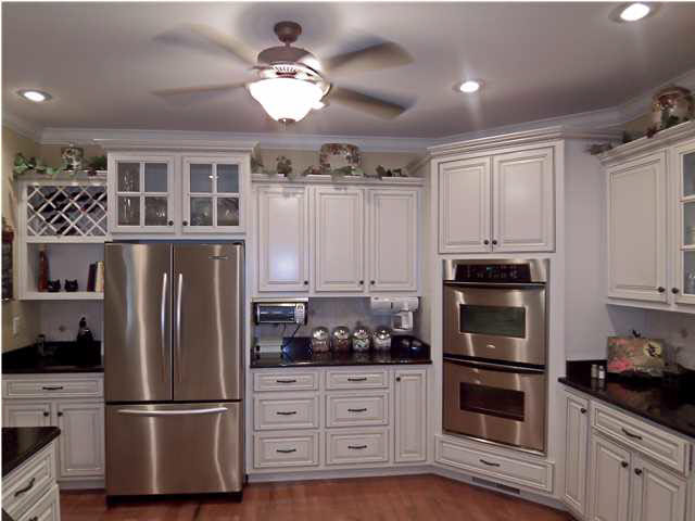 2333 Schenk Road Evansville, IN 47720 - Photo 10 of 30 Gallery Image 10