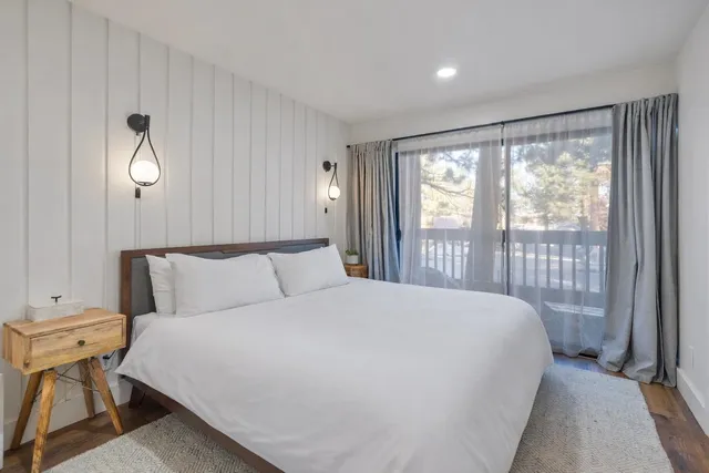 $775,000 | 286 Old Mammoth Road, Unit 2, Mammoth Lakes, CA 93546