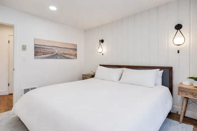 $775,000 | 286 Old Mammoth Road, Unit 2, Mammoth Lakes, CA 93546