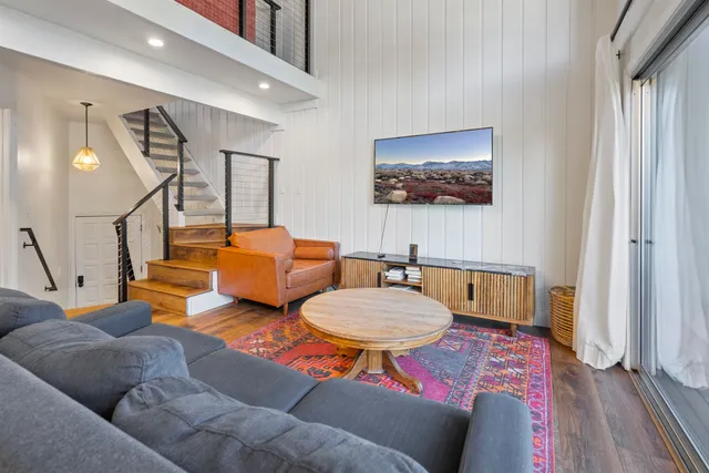 $775,000 | 286 Old Mammoth Road, Unit 2, Mammoth Lakes, CA 93546