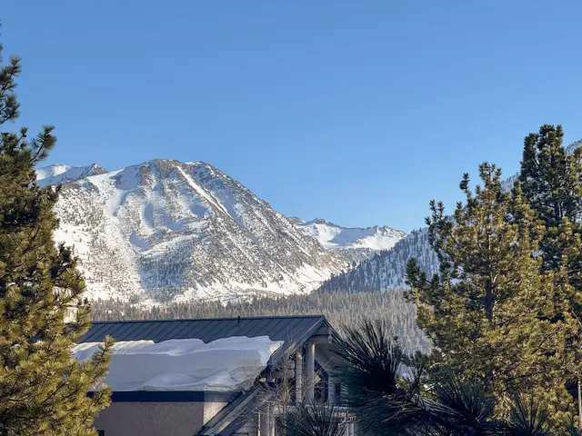 $775,000 | 286 Old Mammoth Road, Unit 2, Mammoth Lakes, CA 93546