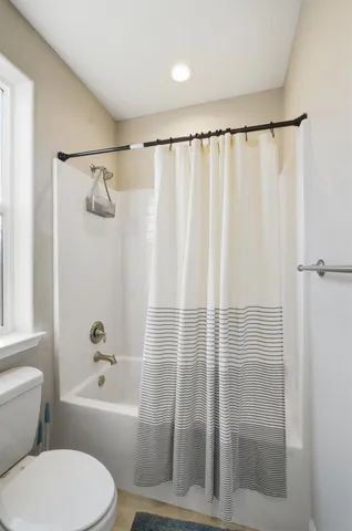 $470,000 | 986 South Walnut Avenue, Kerman, CA 93630