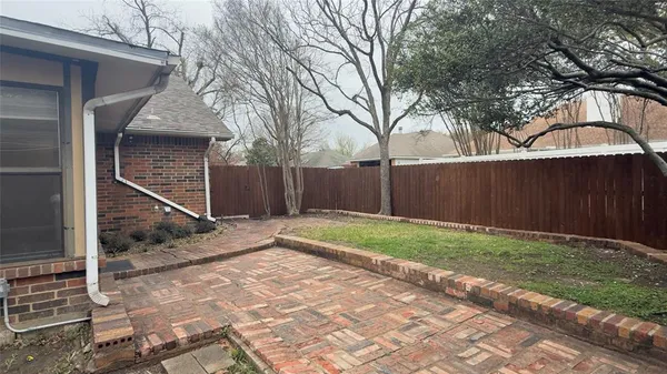 a view of a house with a garage