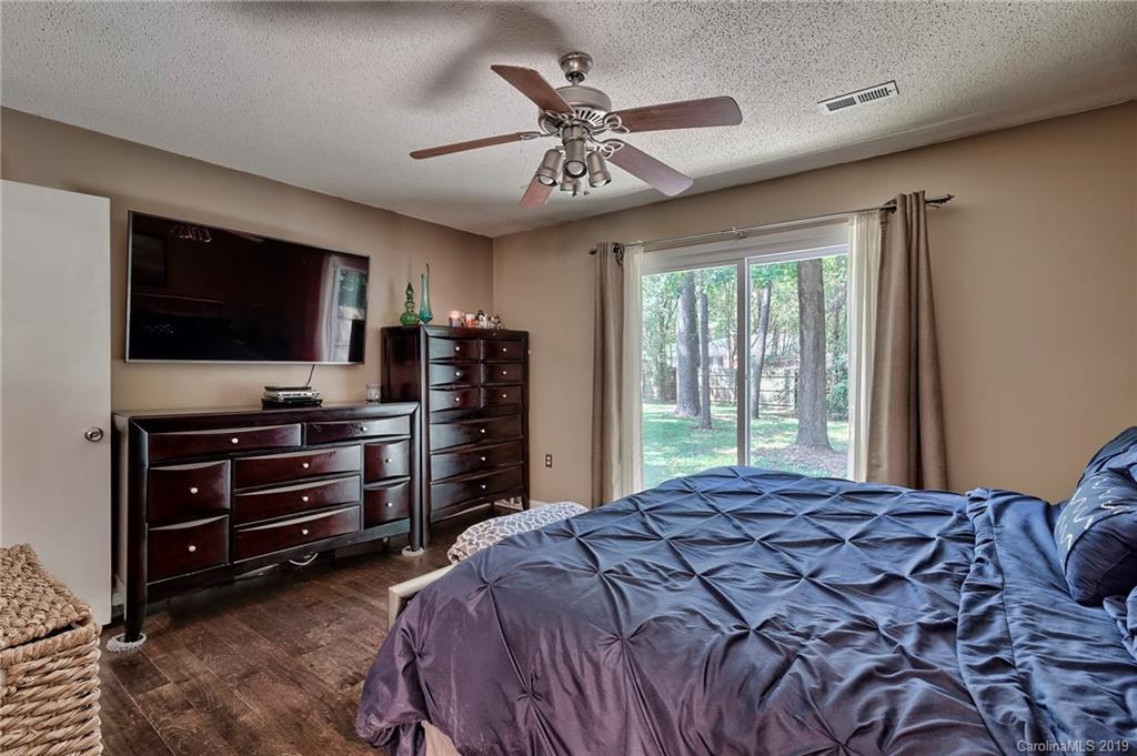 6221 Trysting Road, Unit 27 Charlotte, NC 28227 - Photo 25 of 36 Gallery Image 25