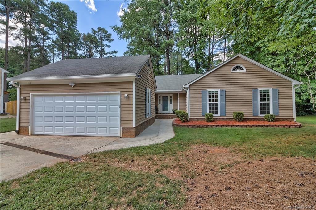 6221 Trysting Road, Unit 27 Charlotte, NC 28227 - Photo 33 of 36 Gallery Image 33