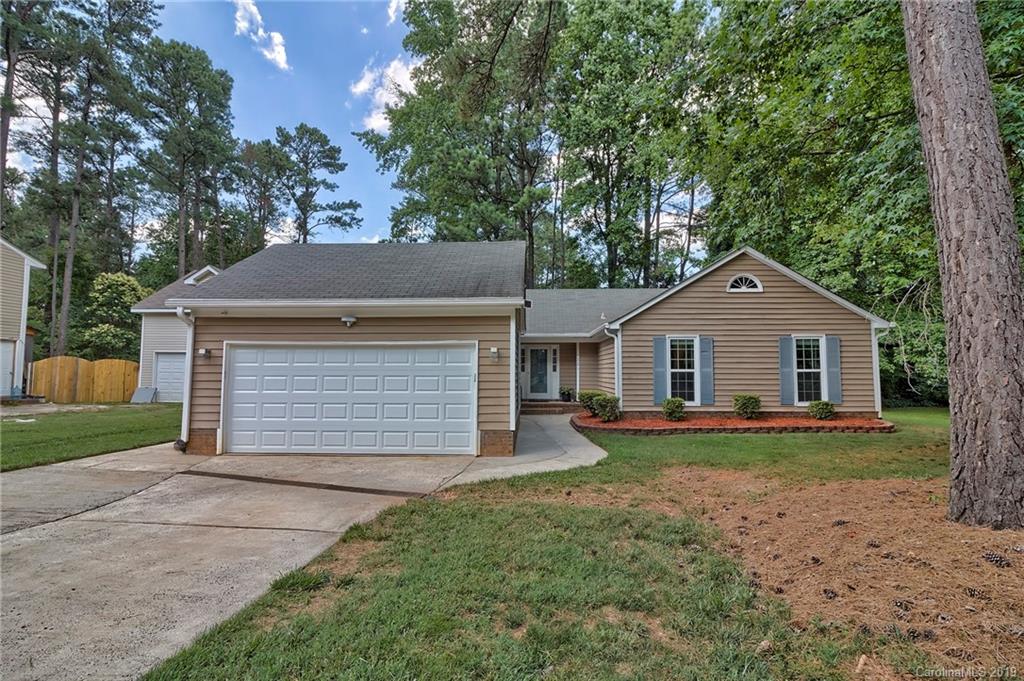 6221 Trysting Road, Unit 27 Charlotte, NC 28227 - Photo 34 of 36 Gallery Image 34
